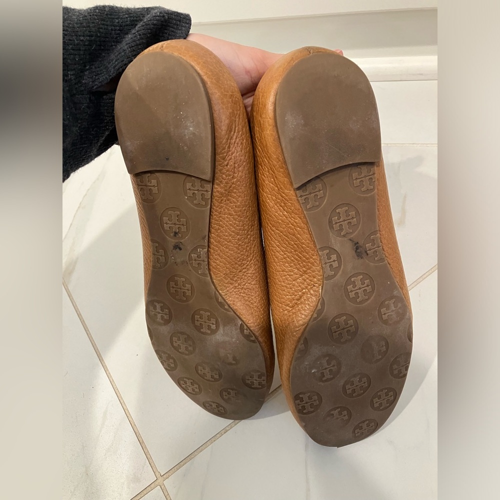 Tory Burch flats size 7 camel pebbled leather - Picture 3 of 6